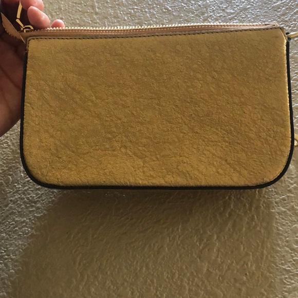 Brand New Michael Kors Handbag used only once! - Picture 4 of 5